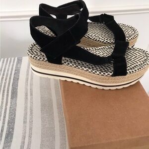 Crown Vintage Black Platform Sandals with Wide Straps